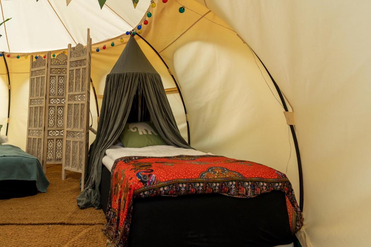 Roesjoebaden Camping & Stugby Солентюна Екстериор снимка